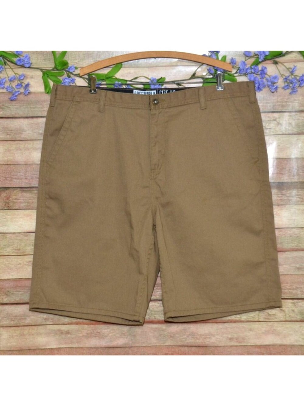 Freeworld Mens Shorts Size 40x10 Brown Casual Chino Style Streetwear Skater